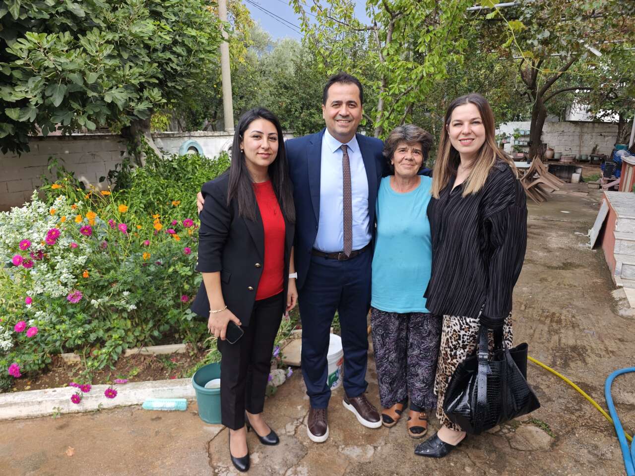 Menteşe’de Yaşlılara Anlamlı Ziyaret: “İyi ki Varsınız” 2